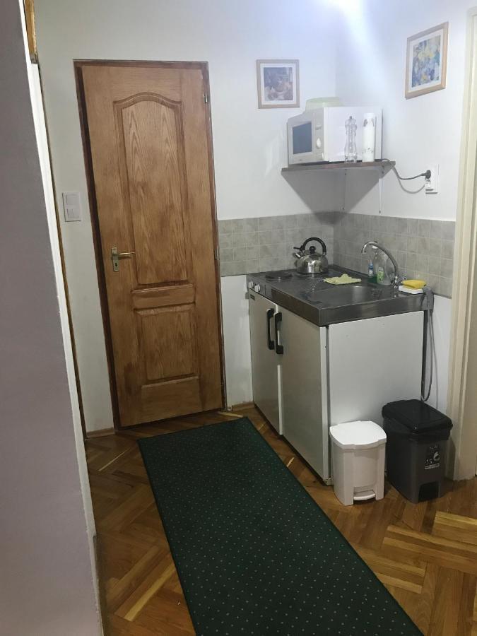 Hiv-Lak Apartman Eger Luaran gambar